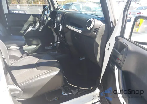 2015 Jeep Wrangler Unlimited Wrangler X из США, поврежденный, VIN 1C4BJWEG5FL594686